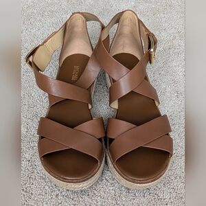 Michael Kors Brown Leather Women's Sandals. 10M Used In Excellent Condition.